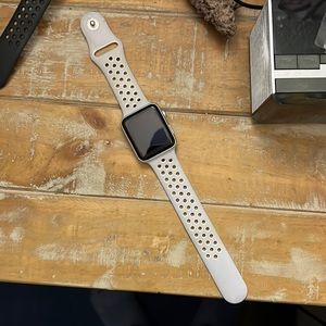 Apple Watch Series 2 Nike+ 42mm
